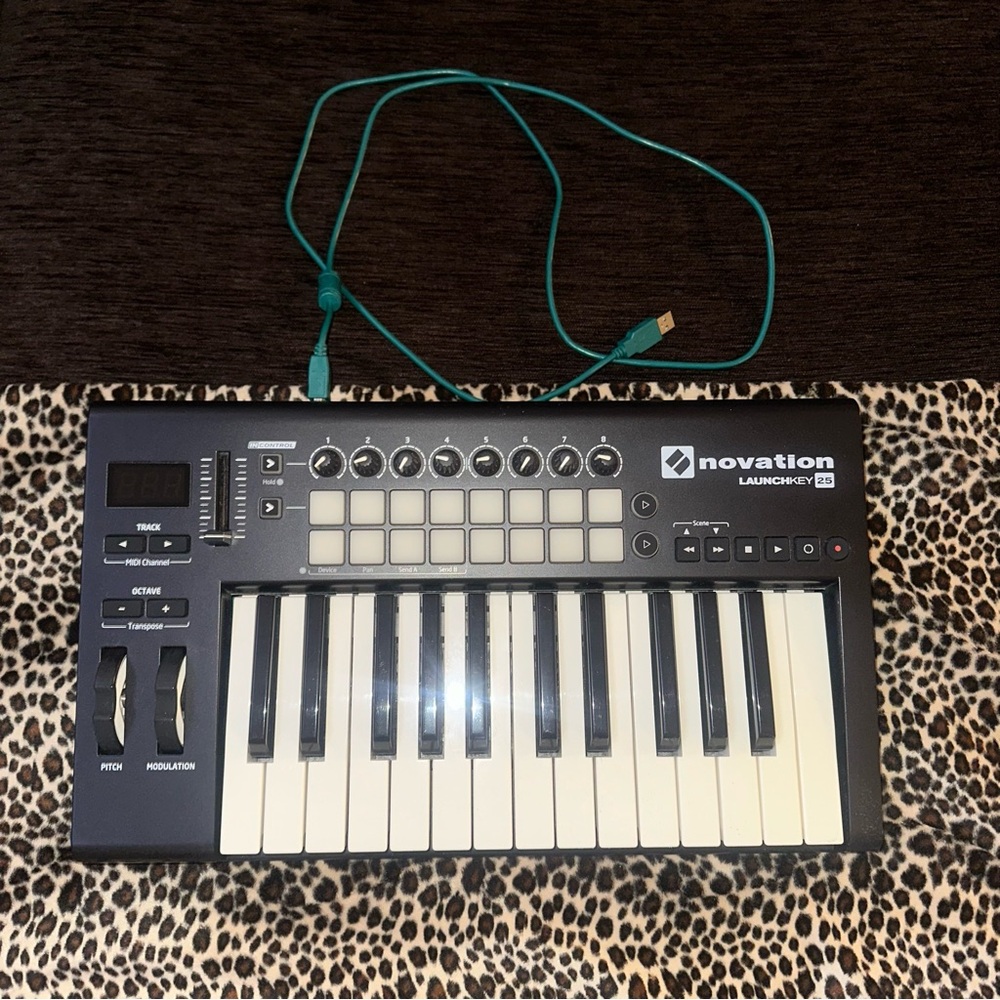 Novation Launchkey Mini Keyboard